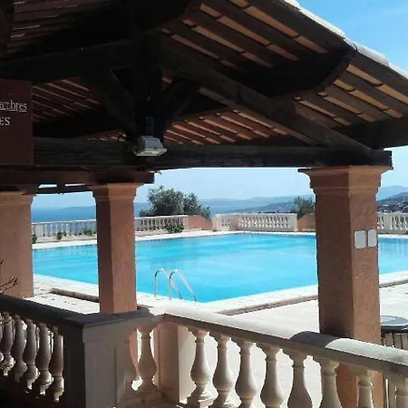 Apartment Avec Terrasse Vue Mer, Securite, 2 Etoiles - Fr-1-226-389