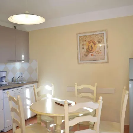 Apartment 2 Pieces Avec Piscine, Tennis, Parking - - Fr-1-226-389