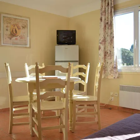 Avec Terrasse Vue Mer, Securite, 2 Etoiles - Fr-1-226-389 Apartment Les Issambres